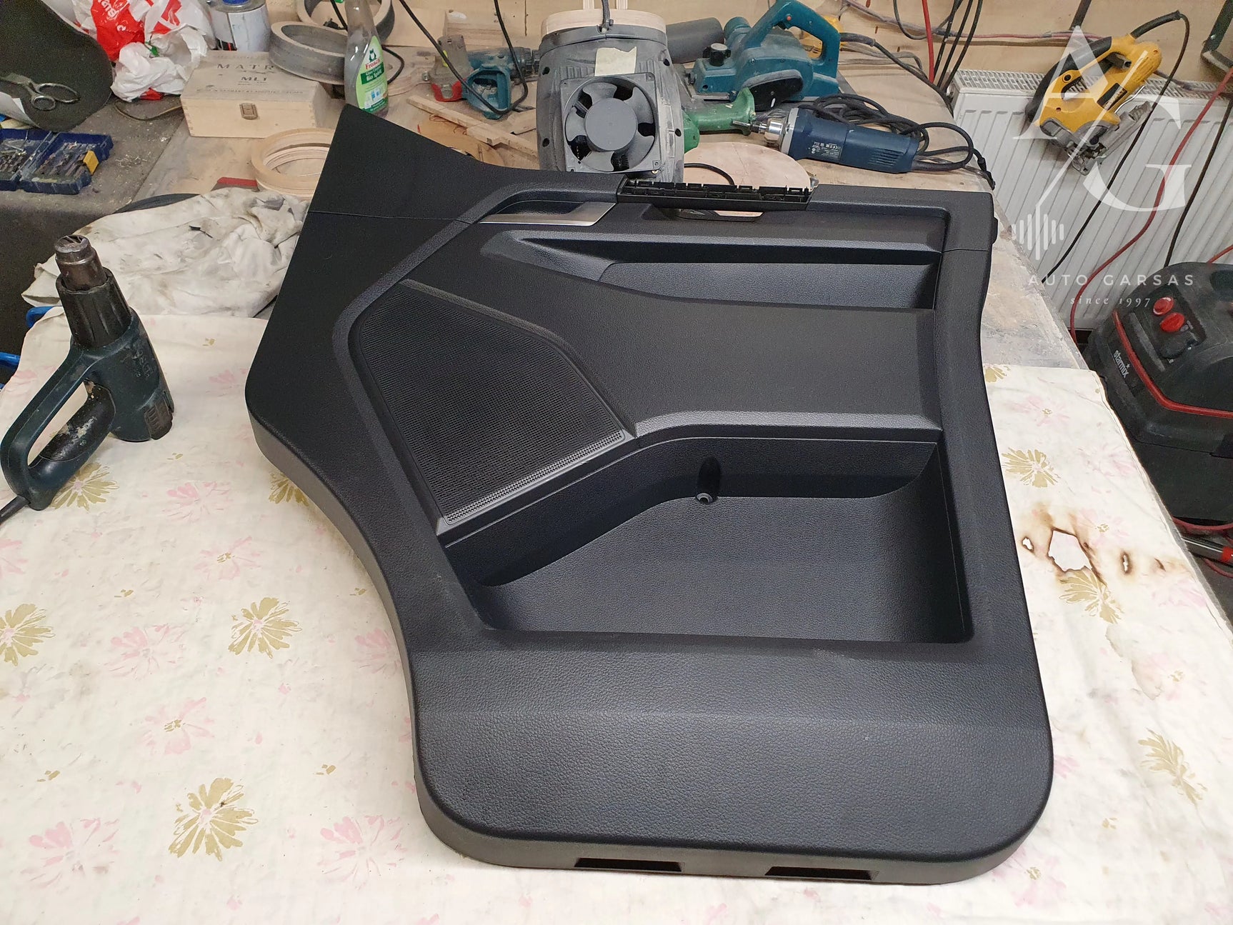 VW Multivan 2022 Garso sistema ir pilna garso izoliacija