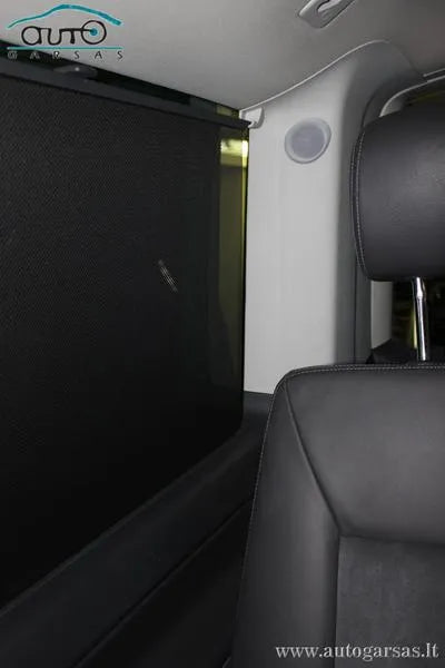 VW Routan garso aparatūra