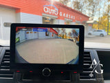 Vaizdo kameros Kenwood CMOS-740HD priekinis vaizdas Kenwood multimedijos ekrane