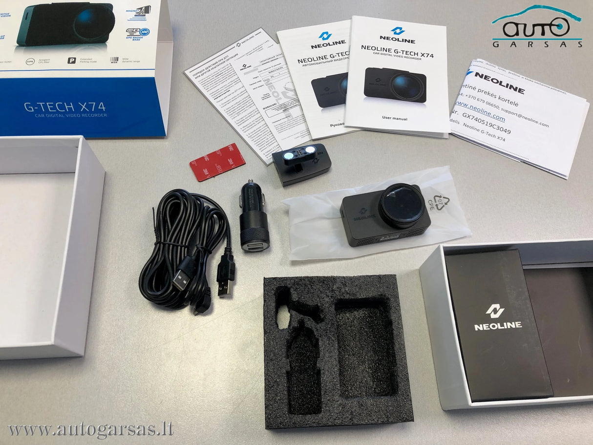 Vaizdo registratorius Neoline G-TECH X74 + GPS bazė apie policijos radarus