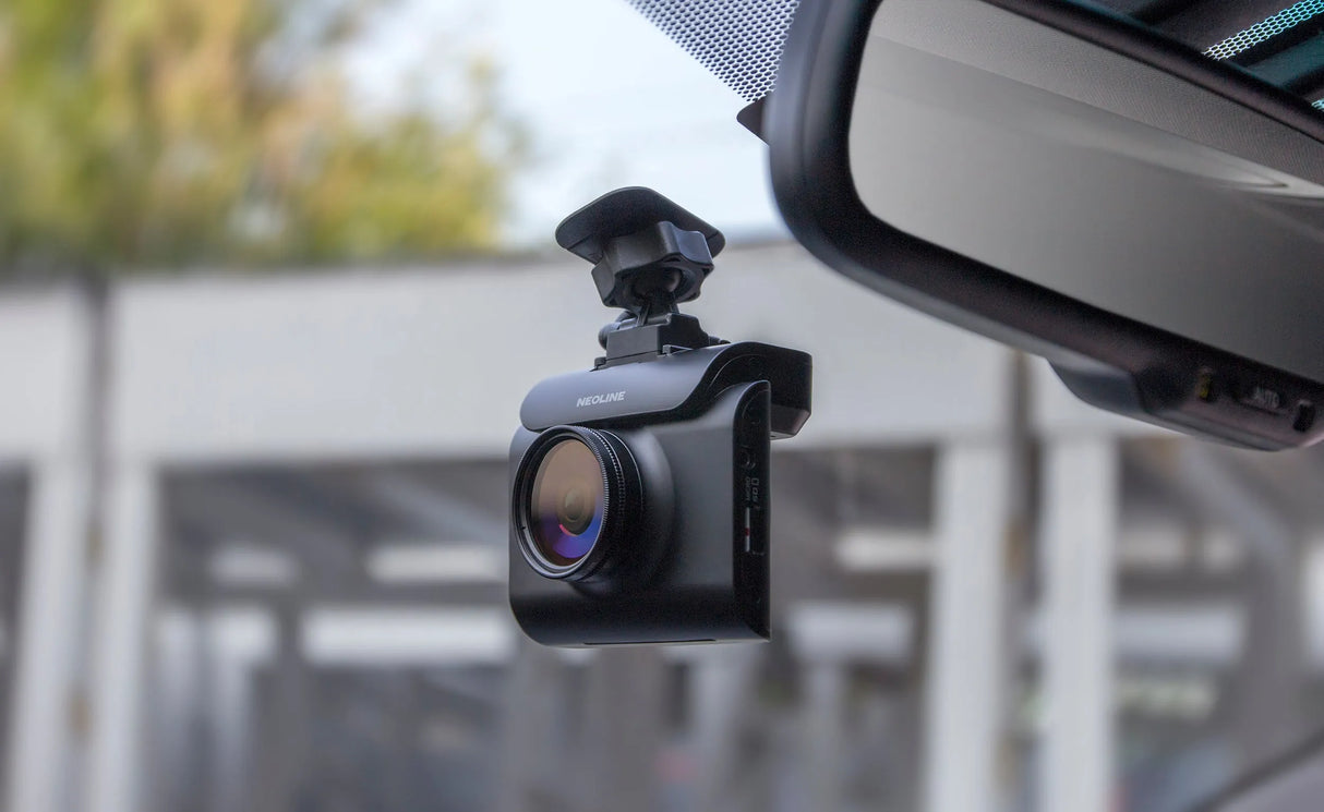 Vaizdo registratorius Neoline X-COP R700 su GPS duomenų baze