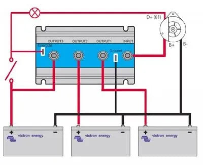 Victron Energy FET, akumuliatorių tranzistorius - izoliatorius - scheminis jungimo vaizdas su akumuliatoriais