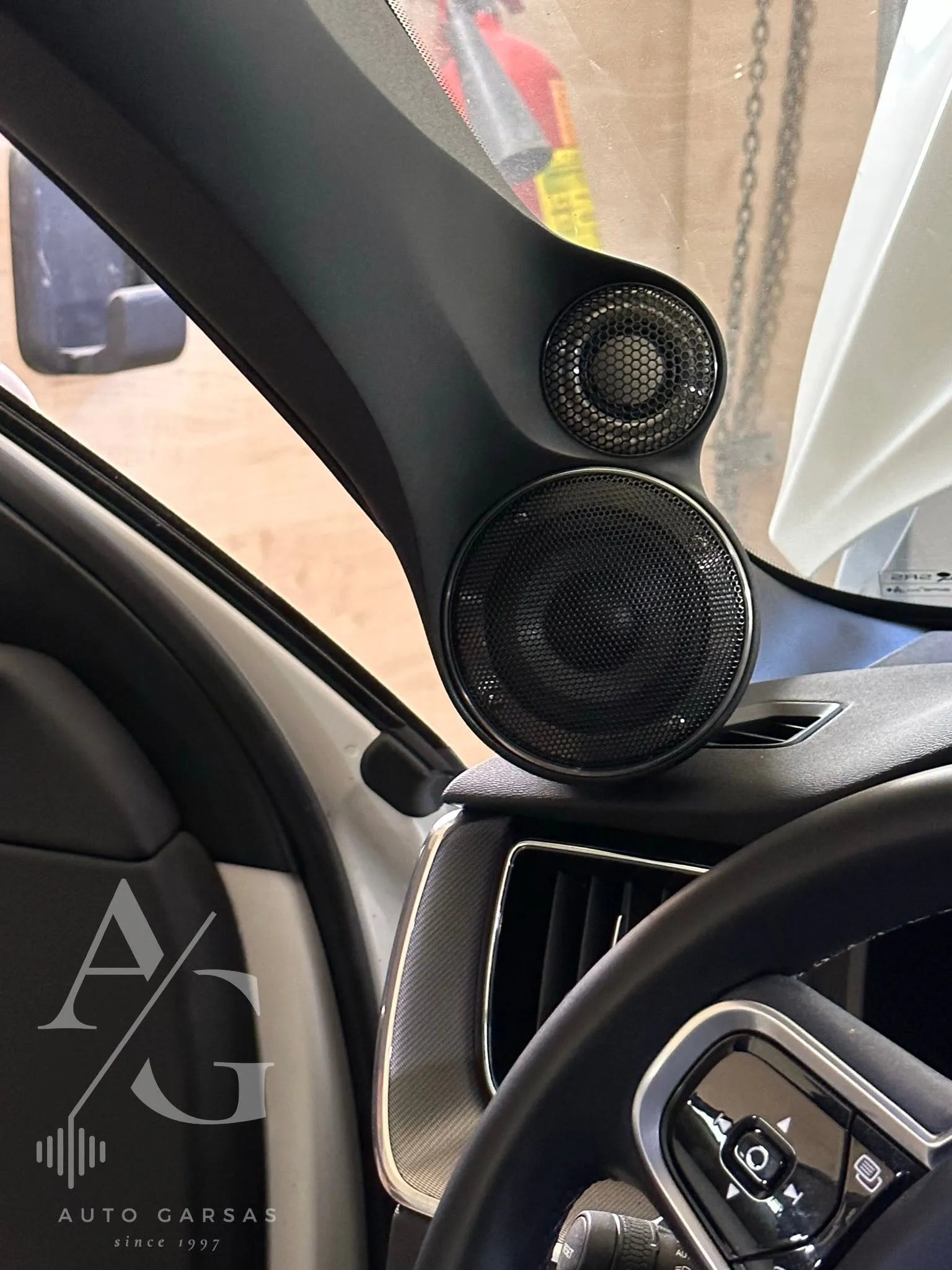 Volvo XC60 (2018-2023m) garso aparatūra