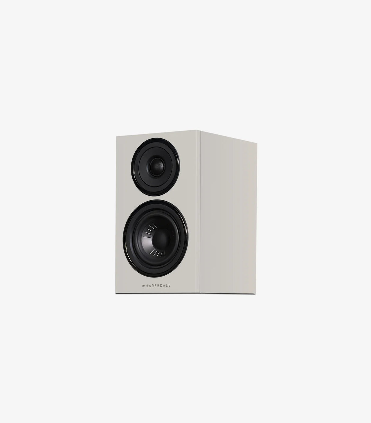 Wharfedale DIAMOND 12.0i, lentyninės garso kolonėlės - Šoninis kampinis vaizdas su logotipu (2 vaizdas)