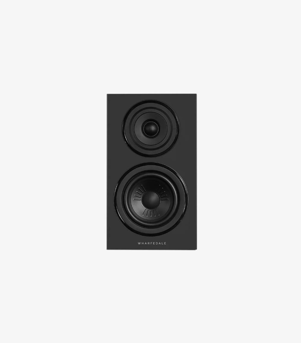 Wharfedale DIAMOND 12.1i, lentyninės garso kolonėlės - Apačioje matomas logotipo užrašas