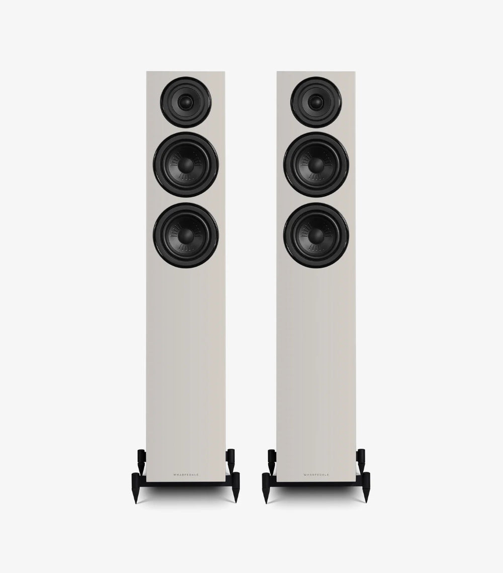 Wharfedale DIAMOND 12.3i, grindinės garso kolonėlės - Kolonėlių apačia su kojelėmis