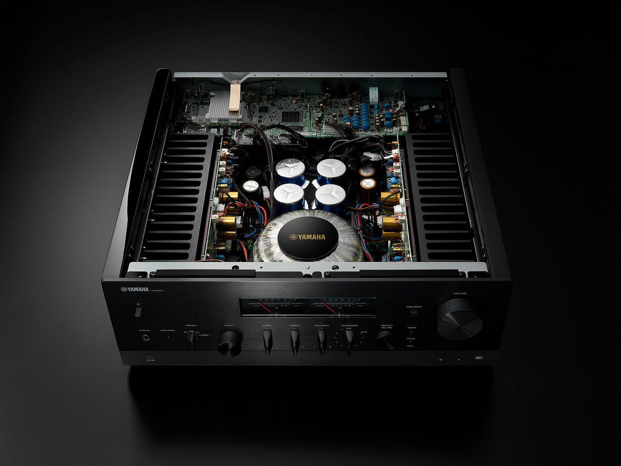 Yamaha RN-2000ASI (sidabrinis)