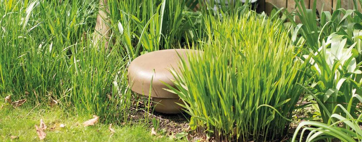 Žemų dažnių kolonėlė skirta laukui Monitor Audio Climate Garden CLG-W12