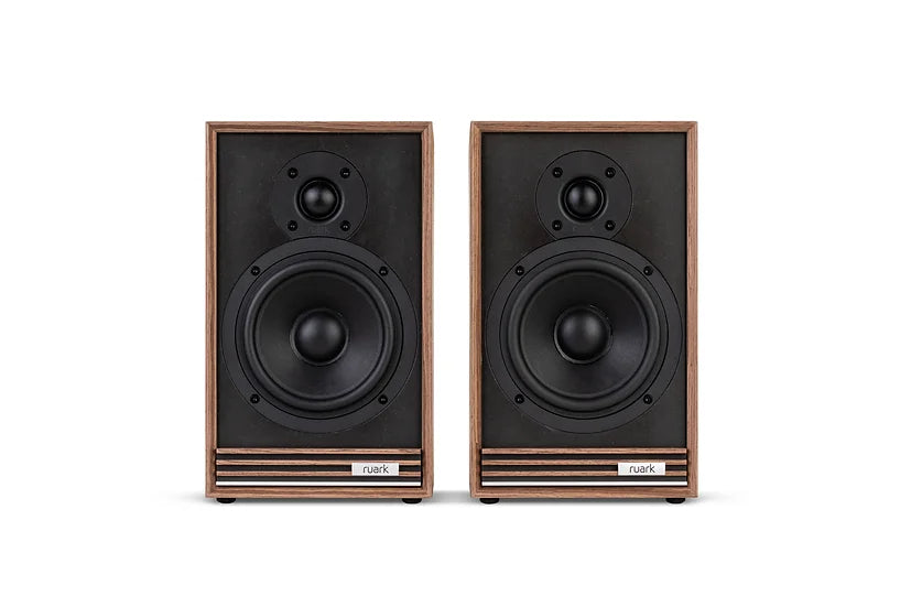 Ruark Audio Sabre-R, lentyninės garso kolonėlės
