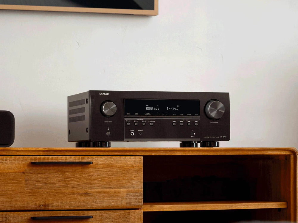 Denon AVR-S970H, 7.2 kanalų namų kino stiprintuvas su Dolby Atmos, DTS:X, HEOS ir 8K HDMI - Priekinis panelis su mygtukais ir ekranu