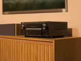 Denon AVR-X2900H DAB, 7.2 kanalų namų kino stiprintuvas su Dolby Atmos, DTS:X, HEOS ir 8K HDMI - Priekinė panelė su ekranu, jungtimis