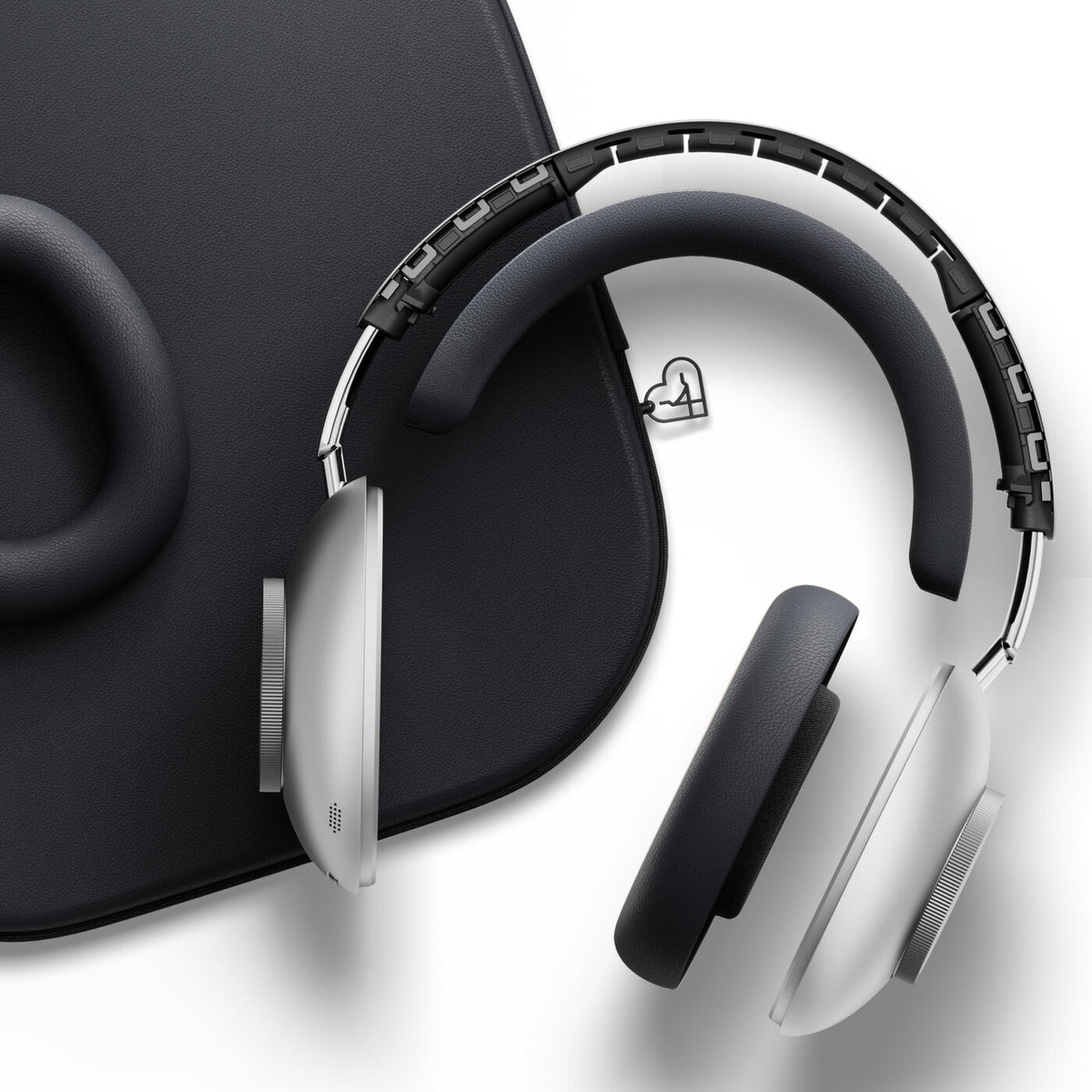 Loewe Leo, belaidės Over-Ear tipo ausinės su ANC - Sidabrinės ausinės su juodu dėklu