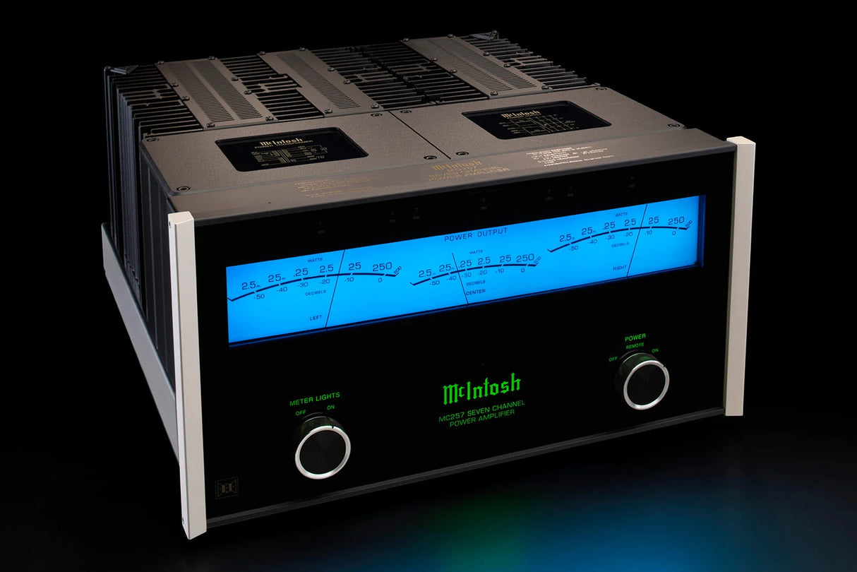 McIntosh MC257,  7-ių kanalų tranzistorinis galios stiprintuvas