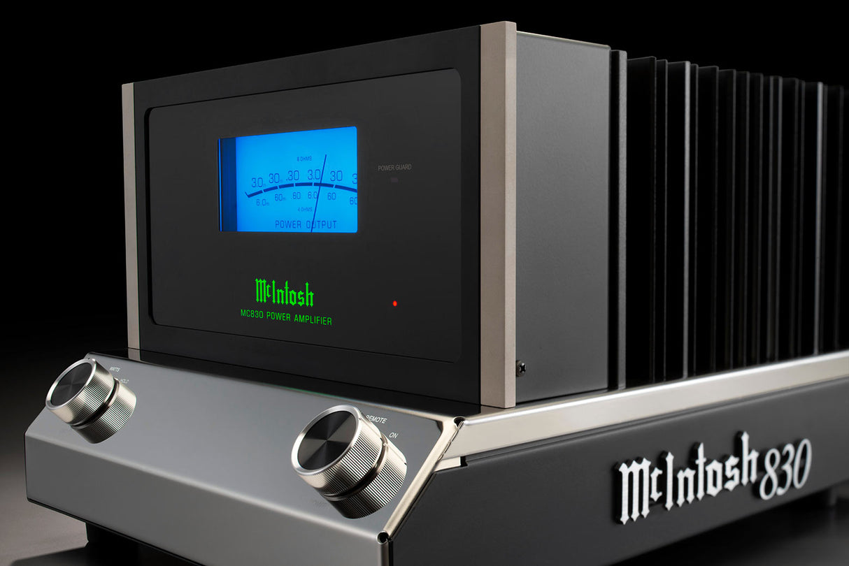 McIntosh MC830, mono tranzistorinis galios stiprintuvas