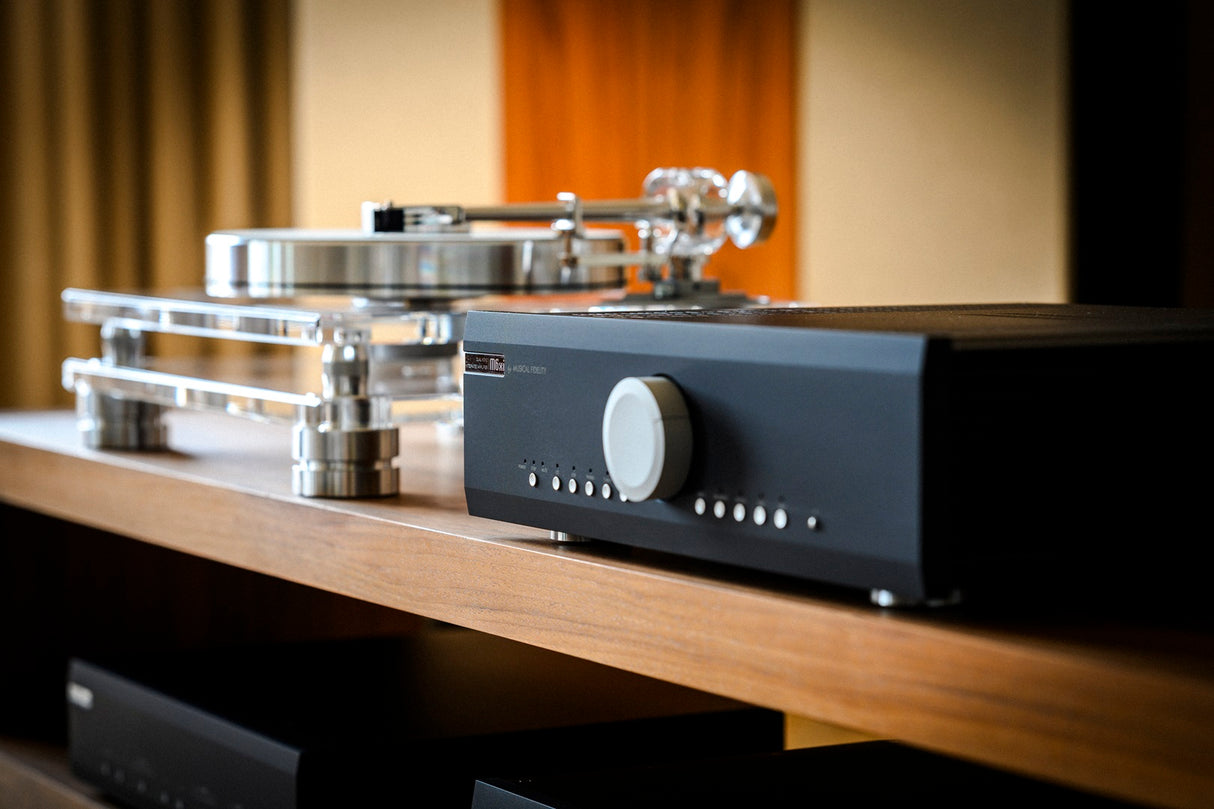 Musical Fidelity M6xi, integruotas stereo stiprintuvas