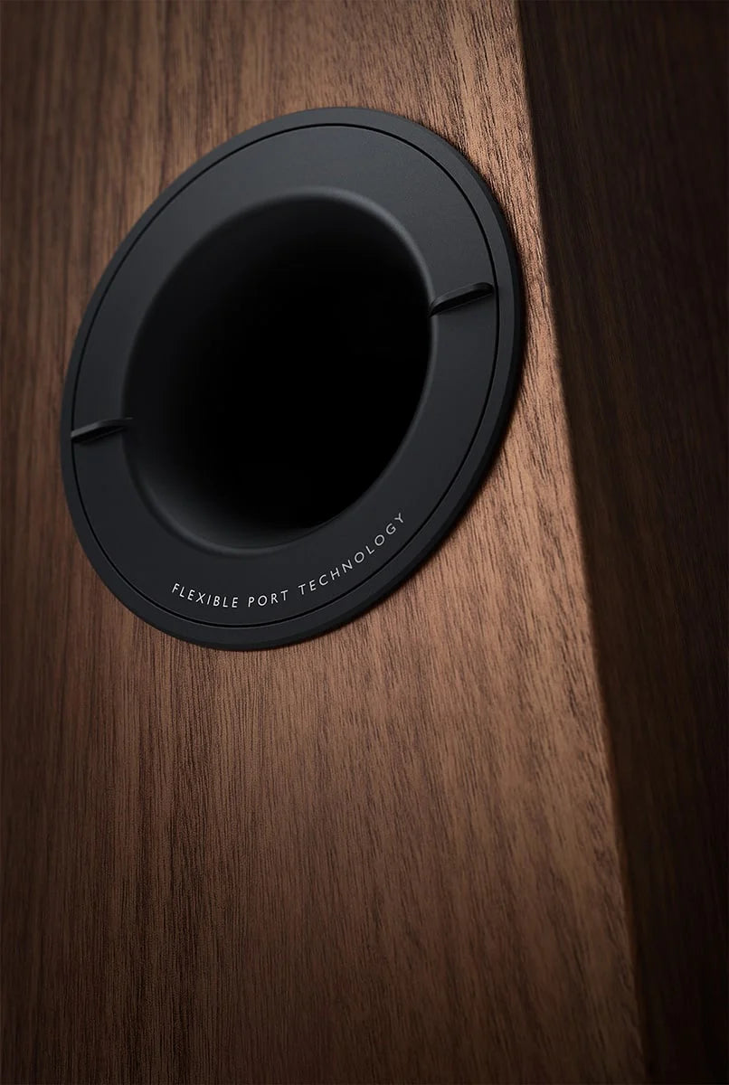 KEF Reference 3 Meta, grindinės garso kolonėlės