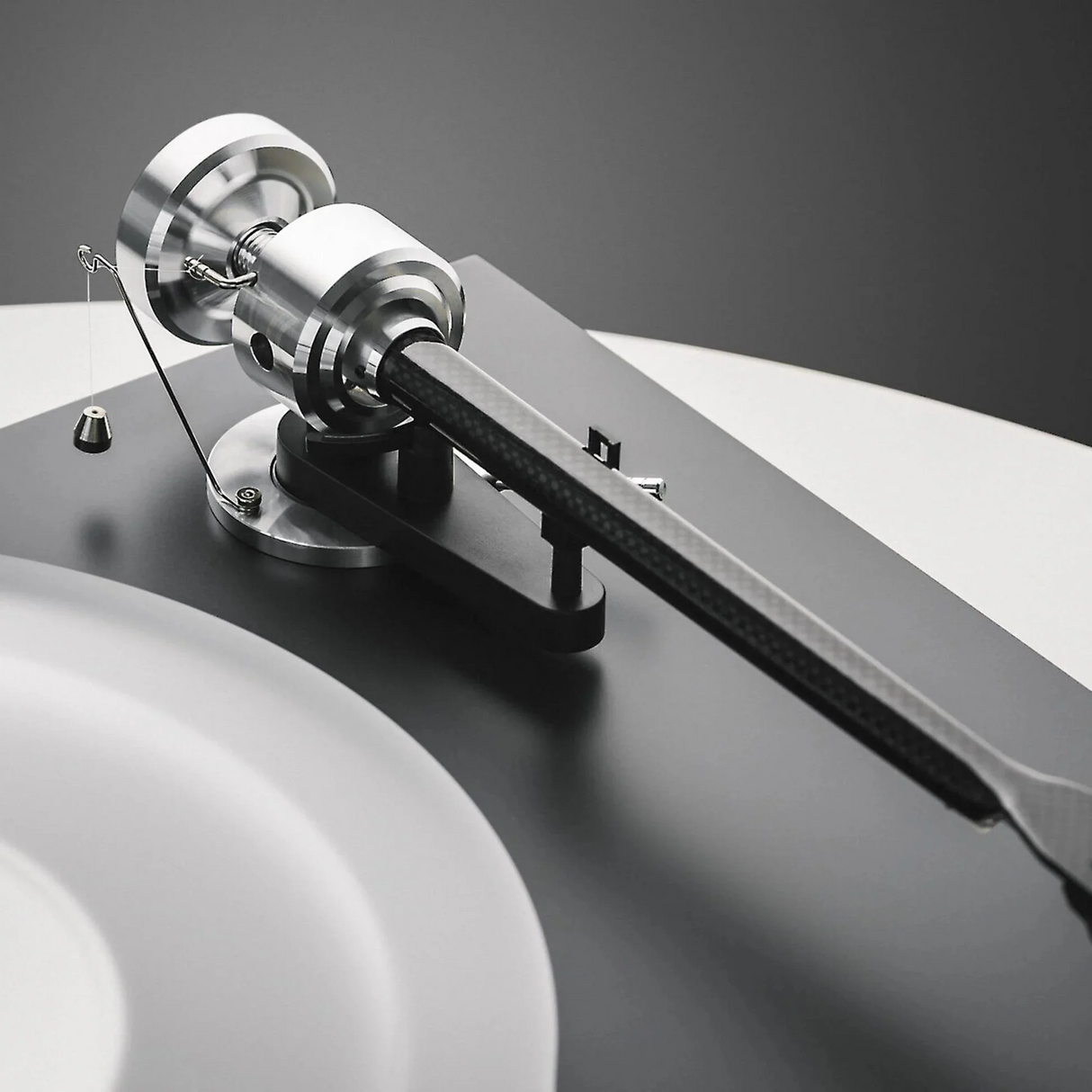 Pro-Ject Debut Reference 10, diržinės pavaros Hi-Fi patefonas