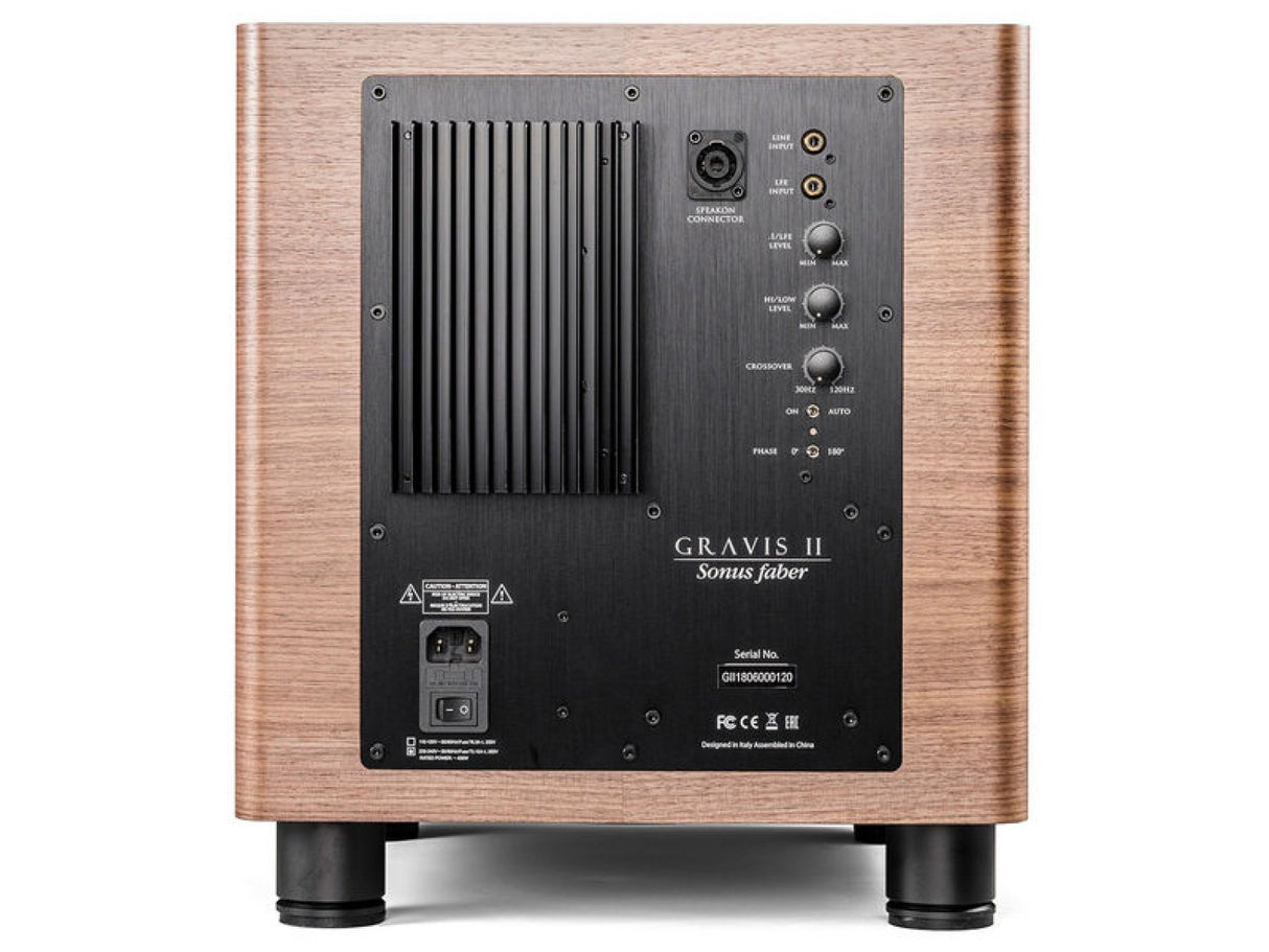 Sonus Faber Gravis II, aktyvi žemų dažnių garso kolonėlė