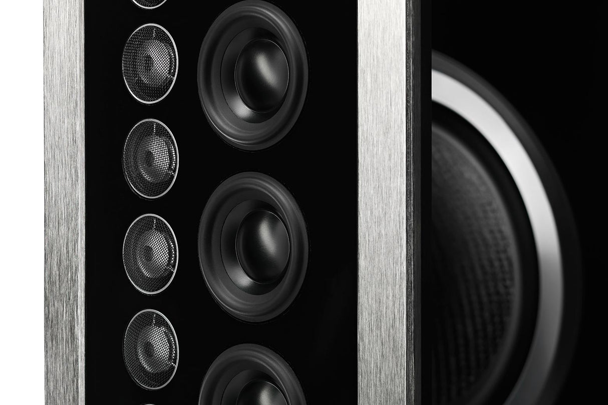 McIntosh XRT1.1K, grindinė garso kolonėlė su linijine garsiakalbių sistema