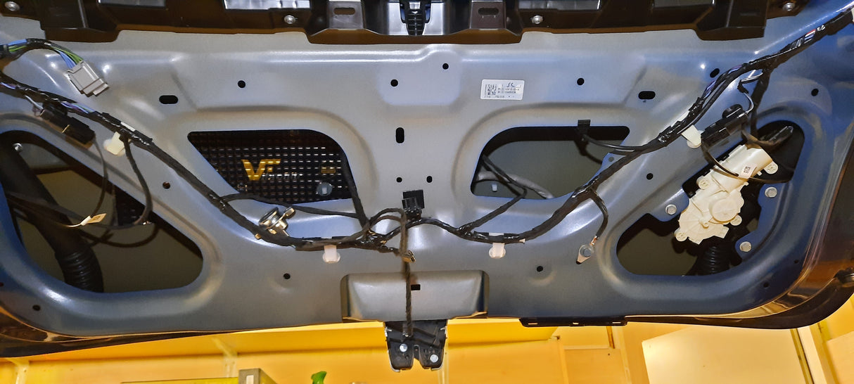 Tesla Model X Full sound insulation