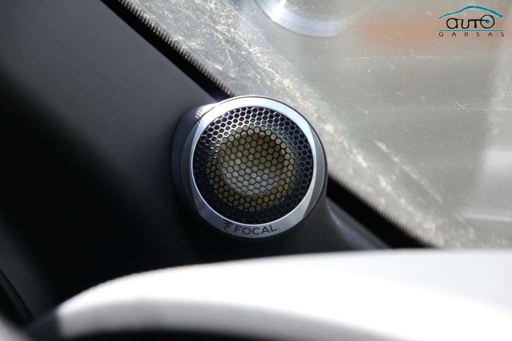 Bentley Bentayga audio equipment 