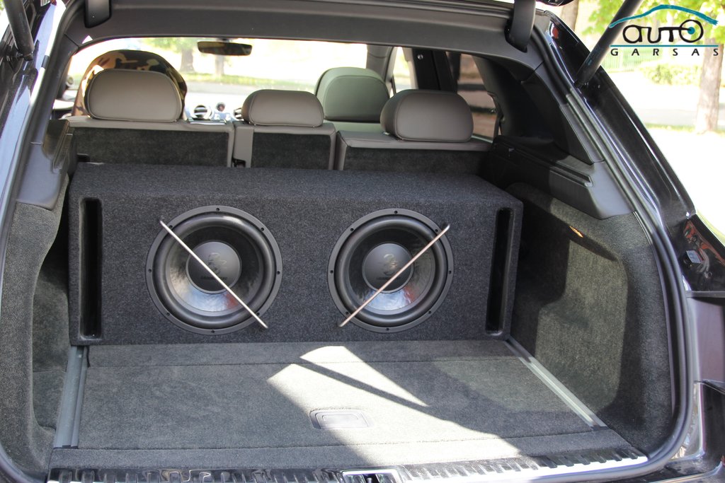 Bentley Bentayga audio equipment 
