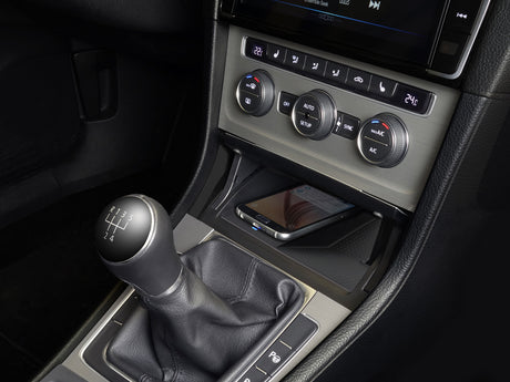 Alpine KCE-G7QI, Belaidžio krovimo konsolė