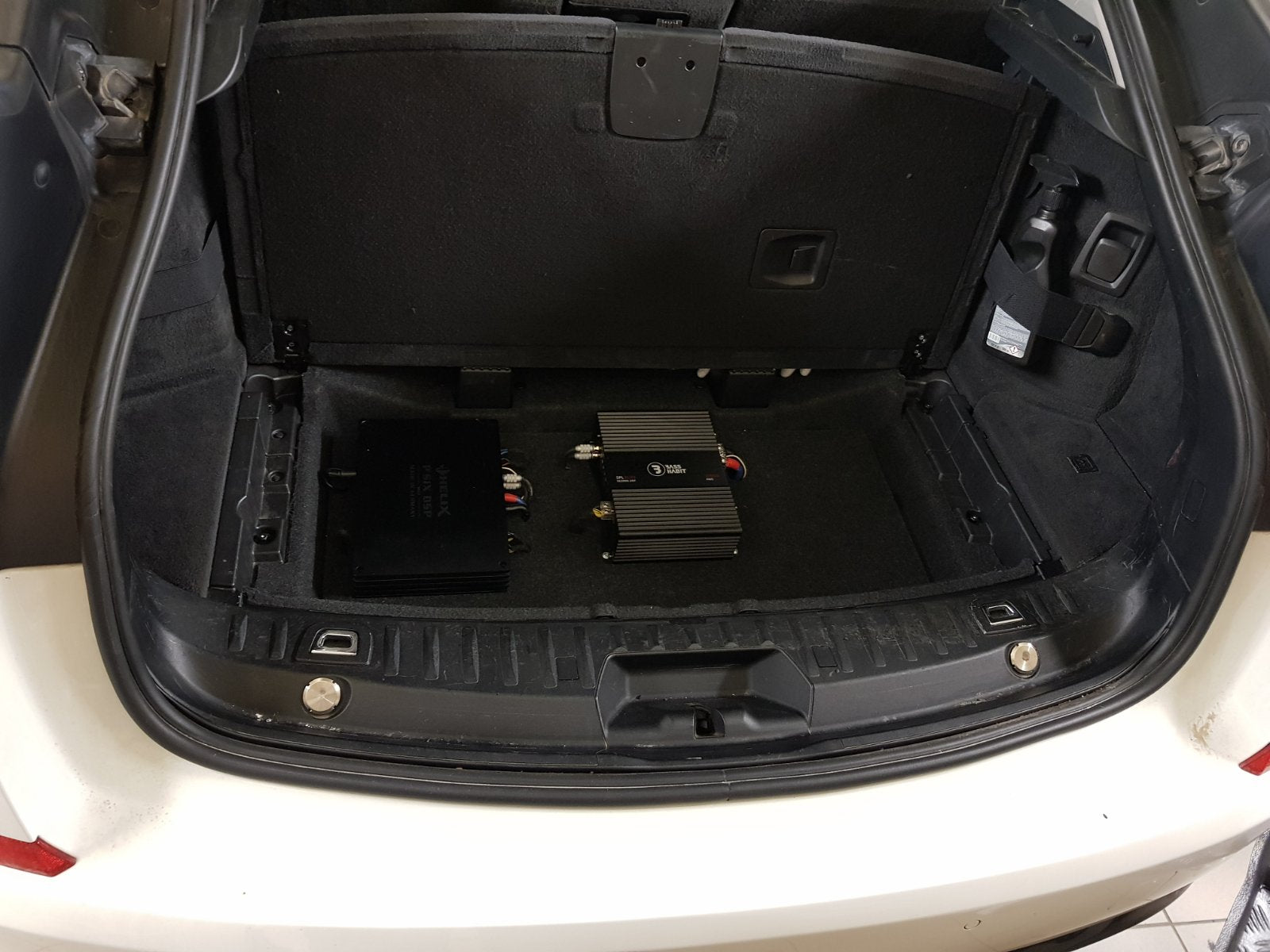 BMW GT audio installation