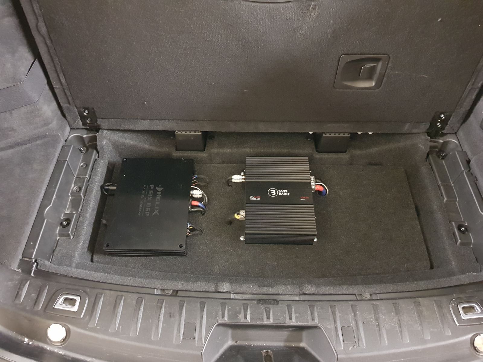 BMW GT audio installation