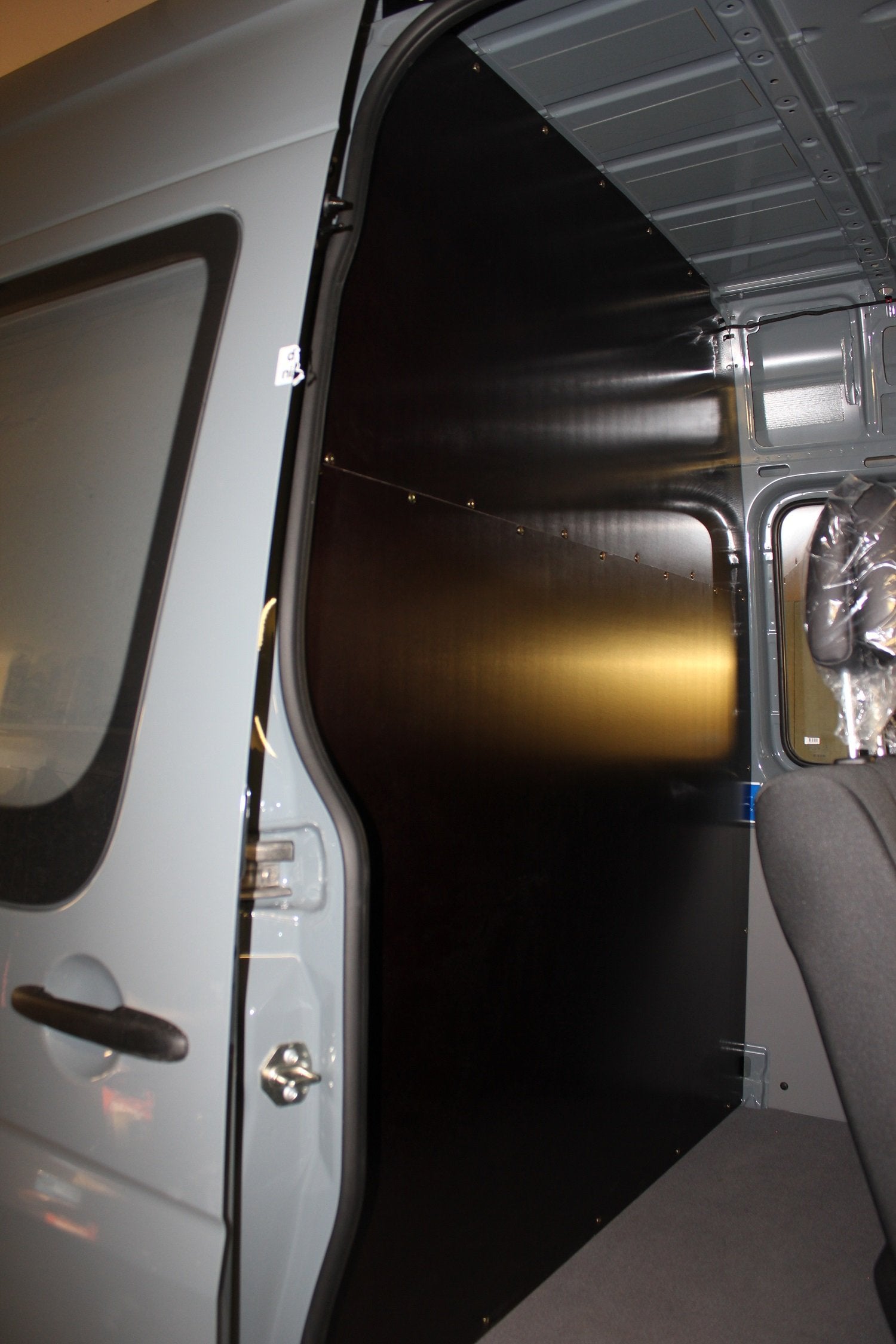 Installation of a micro-bus partition 
