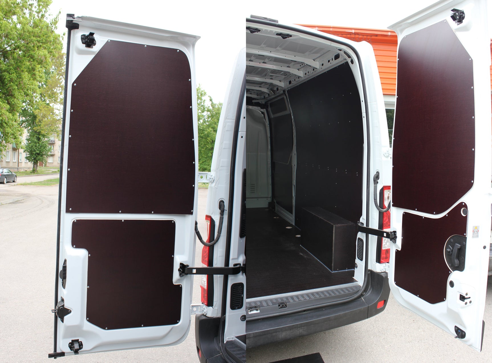 Renault Master wood cladding 