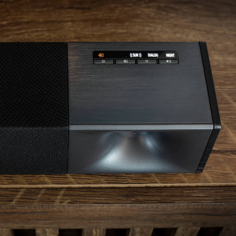 Klipsch Cinema 600, Soundbaras su žemų dažnių garso kolonėle - valdymas
