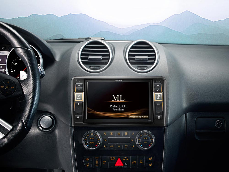 Navigacinė sistema Alpine X800D-ML, skirta Benz ML (W164) ir GL (X164) GPS navigacija Alpine AUTOGARSAS.LT