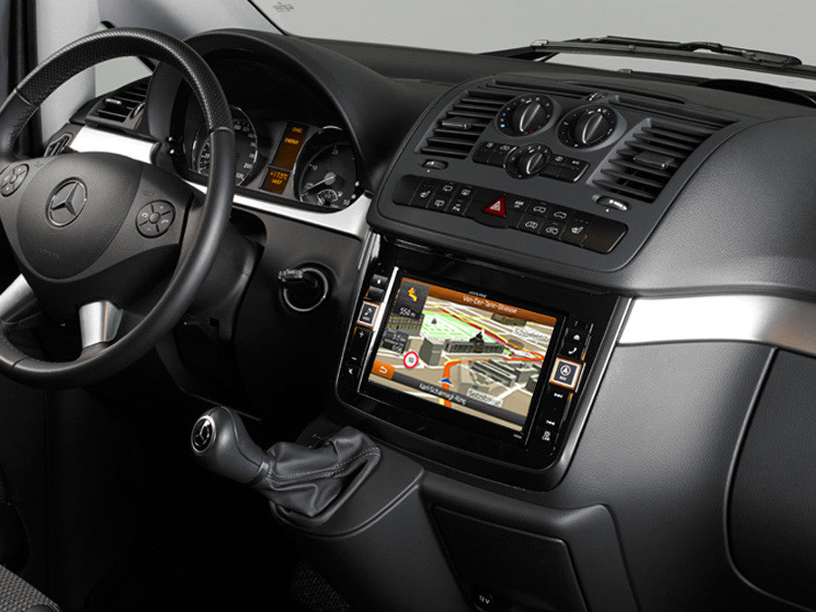 Navigacinė sistema Alpine X800D-V, skirta Benz Vito V639 ir Viano W639 GPS navigacija Alpine AUTOGARSAS.LT