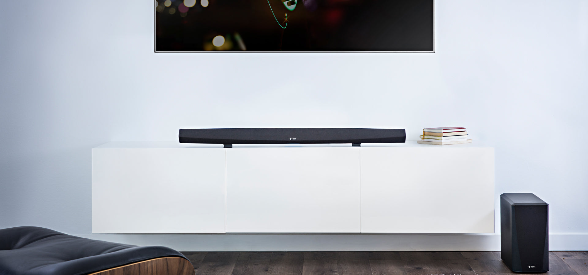 Denon HEOS HOME CINEMA HS2 SoundBaras su bevieliu žemų dažnių garsiakalbiu Namu kinas Denon AUTOGARSAS.LT