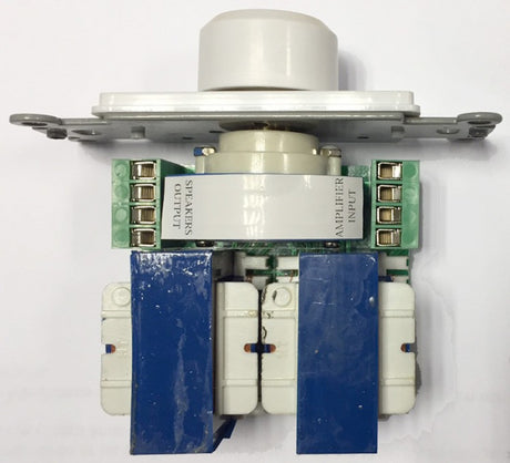 System One VRS100, į sieną montuojamas garso reguliatorius