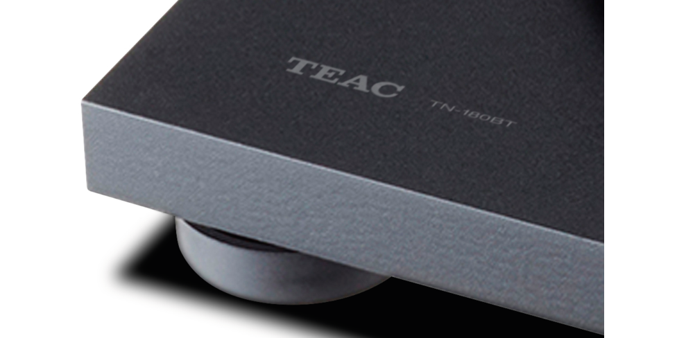 Plokštelių grotuvas TEAC TN-180BT Stereo TEAC AUTOGARSAS.LT
