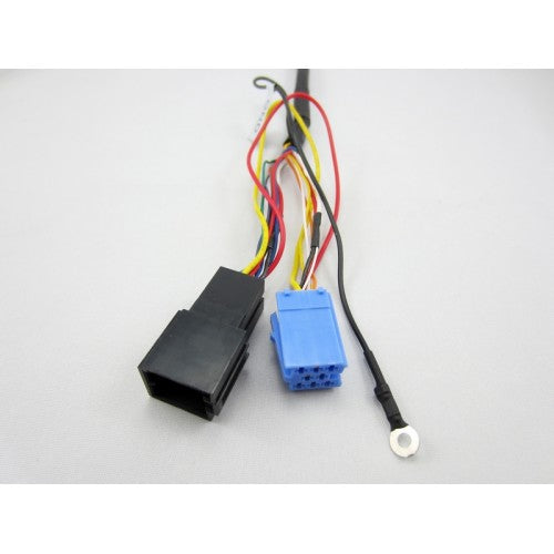 Automobilinis USB/SD/AUX adapteris YATOUR YT-M06, ISO 8-PIN, skirtas AUDI automobiliams 1999-2006m AV/USB/AUX/BT adapteriai Yatour AUTOGARSAS.LT