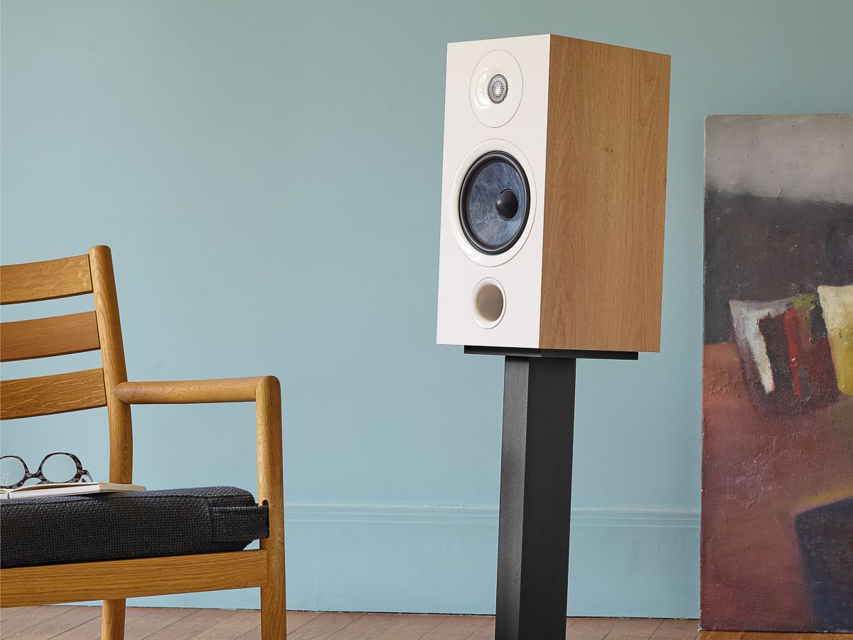 Lentyninė garso kolonėlė Focal Chora 806, 2-jų juostų Kolonėlės Focal AUTOGARSAS.LT