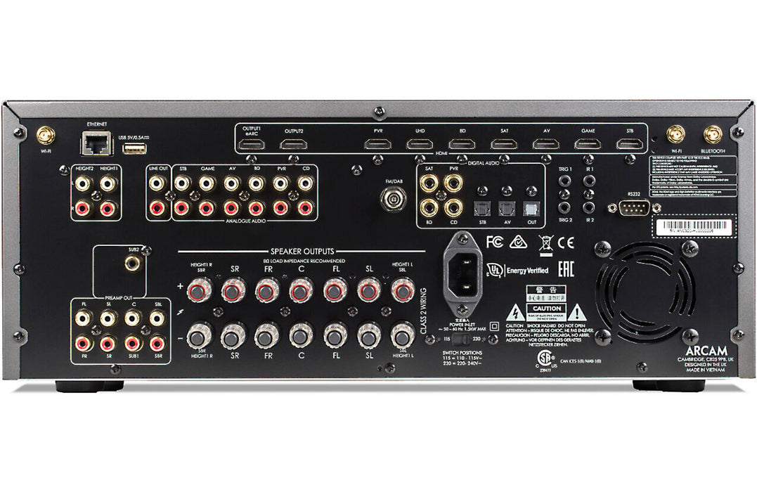 ARCAM AVR10, AV resyveris- stiprintuvas